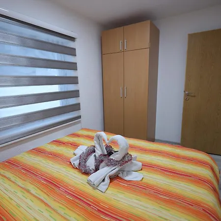 Strahinja Lux Apartman *