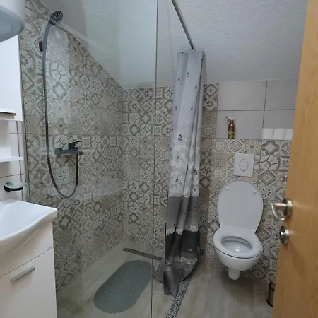 Strahinja Lux Apartman *