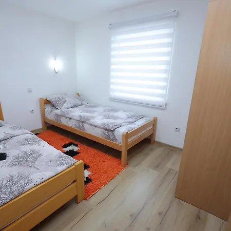 Διαμέρισμα Strahinja Lux